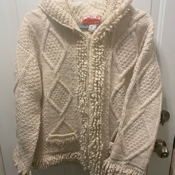 Womens hand knit Wool sweater with hood - Picture 8 of 8